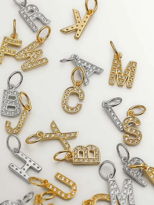 Charms De Letras-Aristocrazy Charm De Plata 925 Banada En Oro Amarillo De 18K Y Topacios Blancos Inicial W